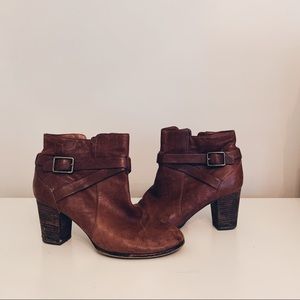 Cole Haan Tan Booties Size 7.5
